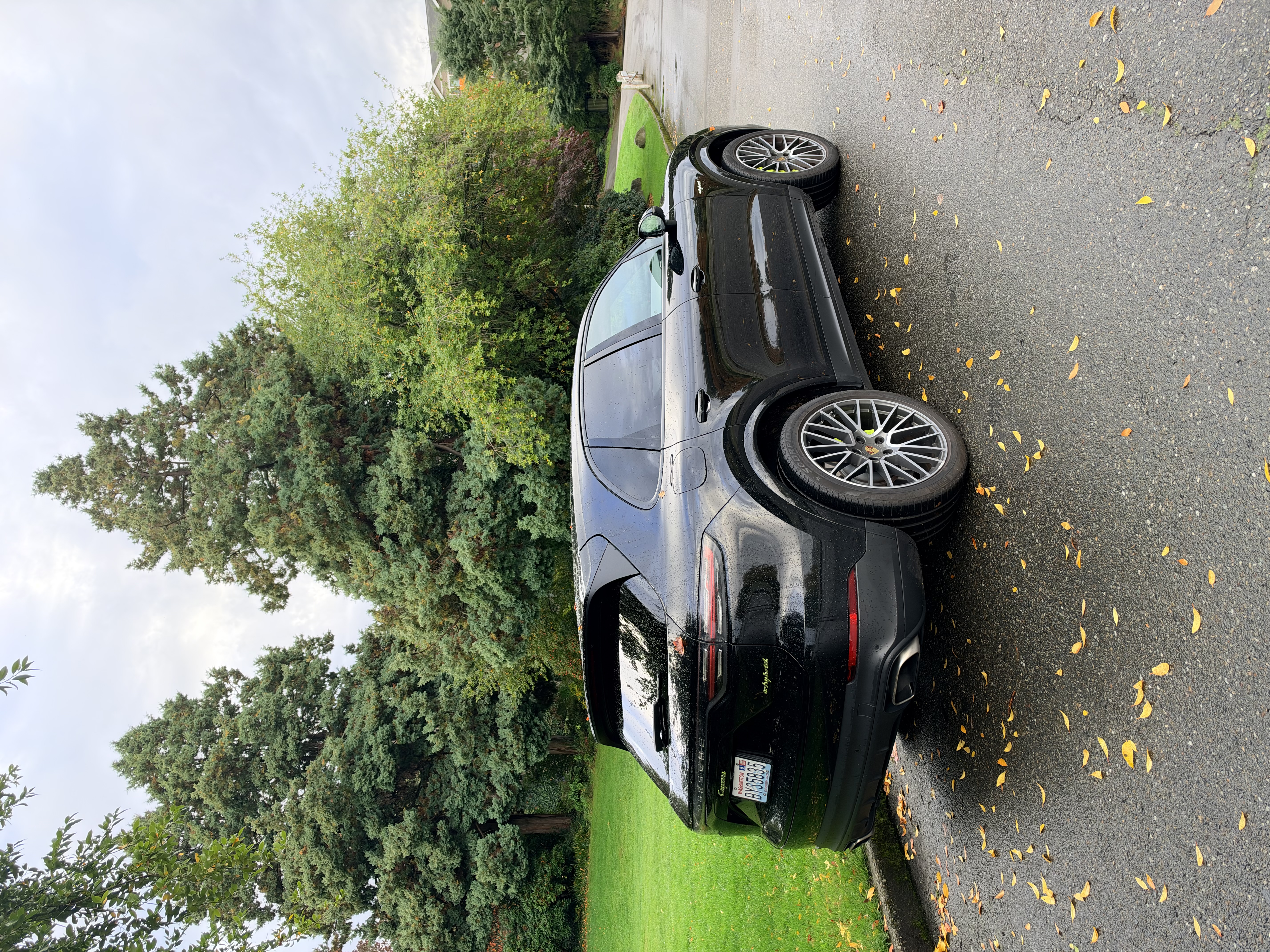 Used 2019 Porsche Cayenne E-Hybrid AWD/4WD image 9