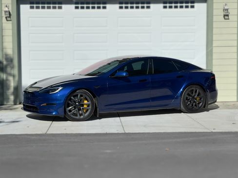 Used 2022 Tesla Model S Standard Range AWD/4WD image 2