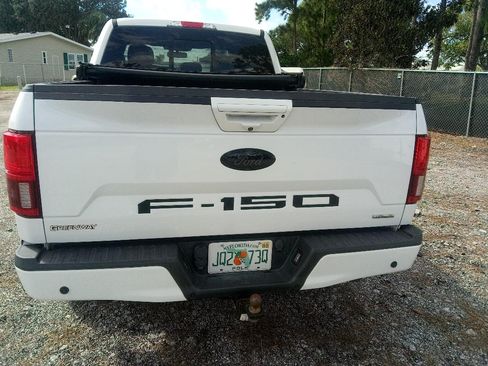 Used 2018 Ford F150 Lariat w/ Equipment Group 502A Luxury image 4