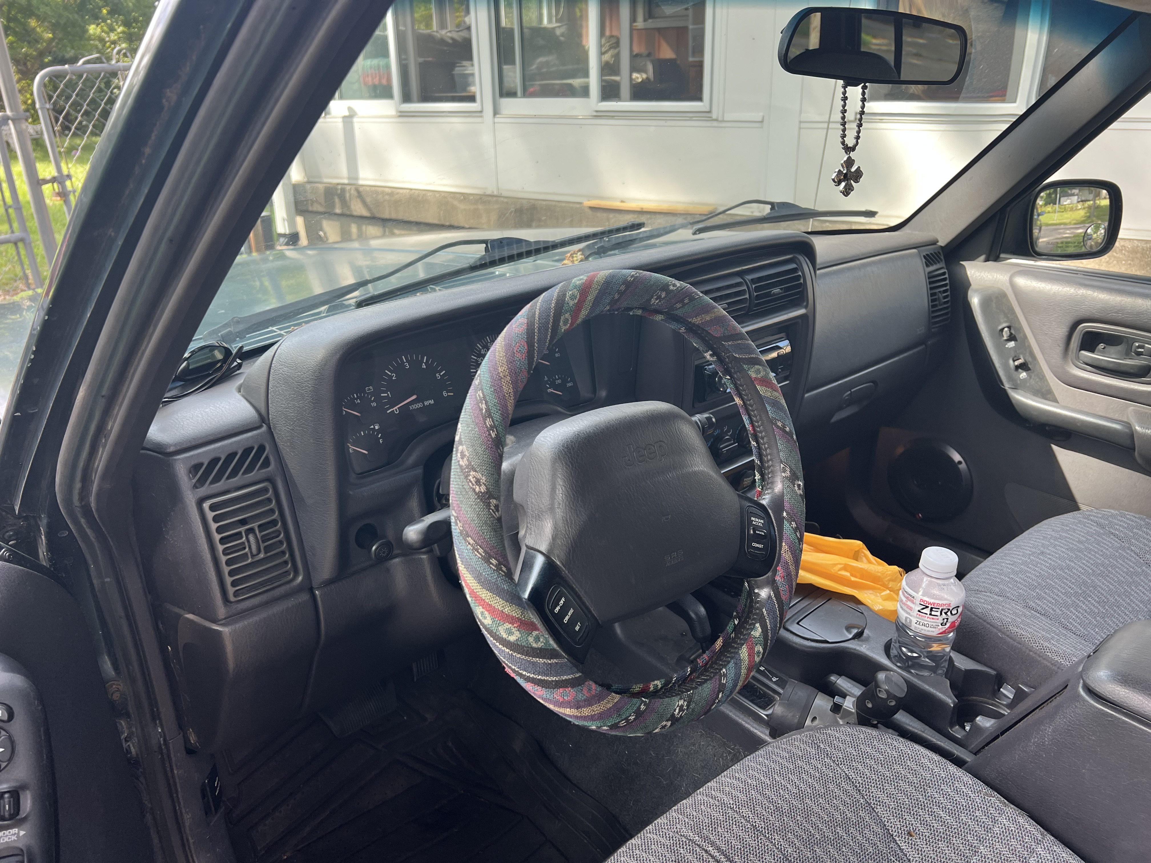 Used 2001 Jeep Cherokee Sport AWD/4WD image 14