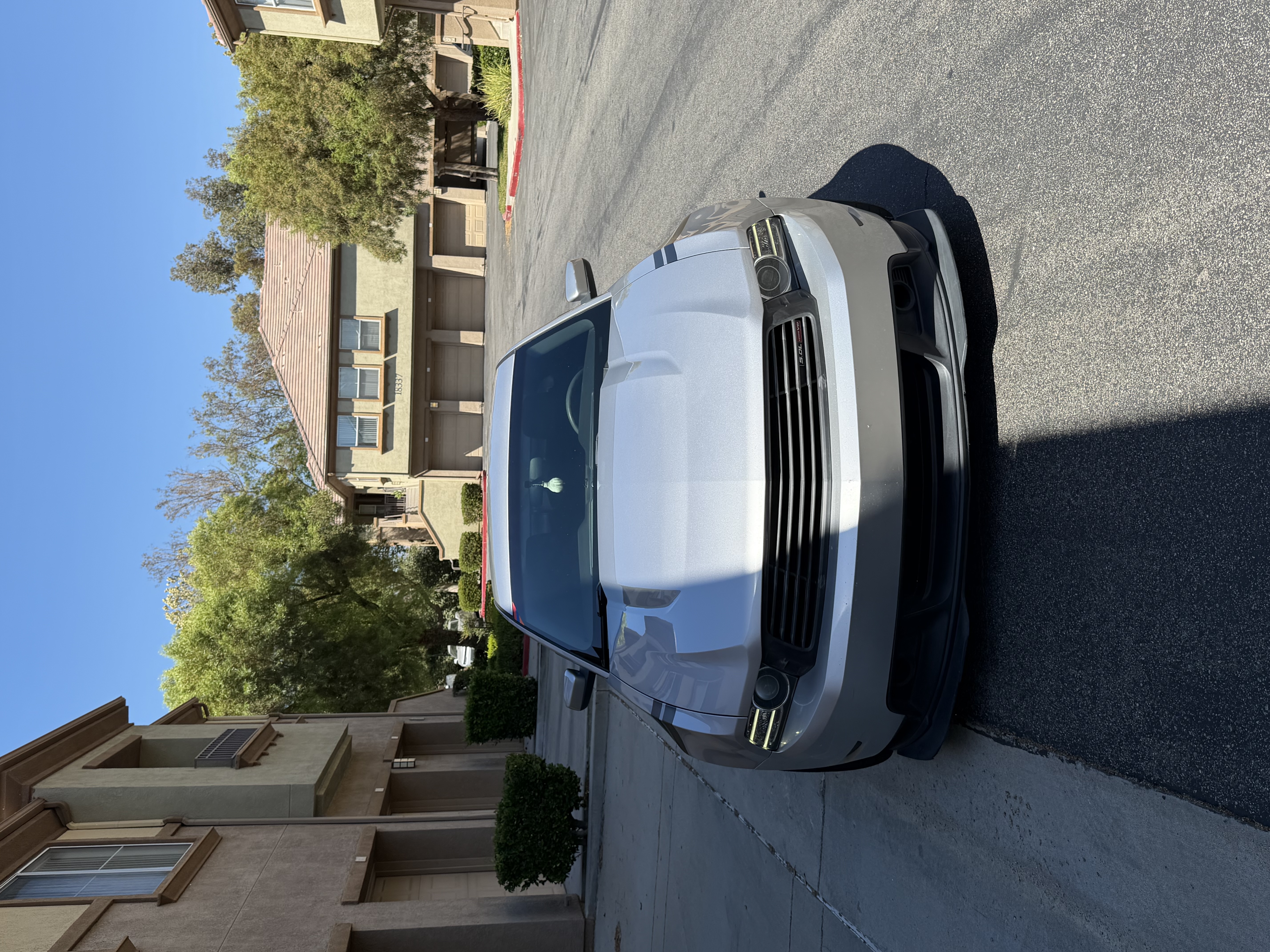 Used 2012 Ford Mustang GT RWD image 4