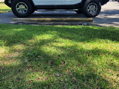 Used 2007 HUMMER H2 image 15