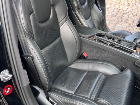 Used 2018 Volvo S90 T6 Inscription w/ Convenience Package AWD/4WD image 10