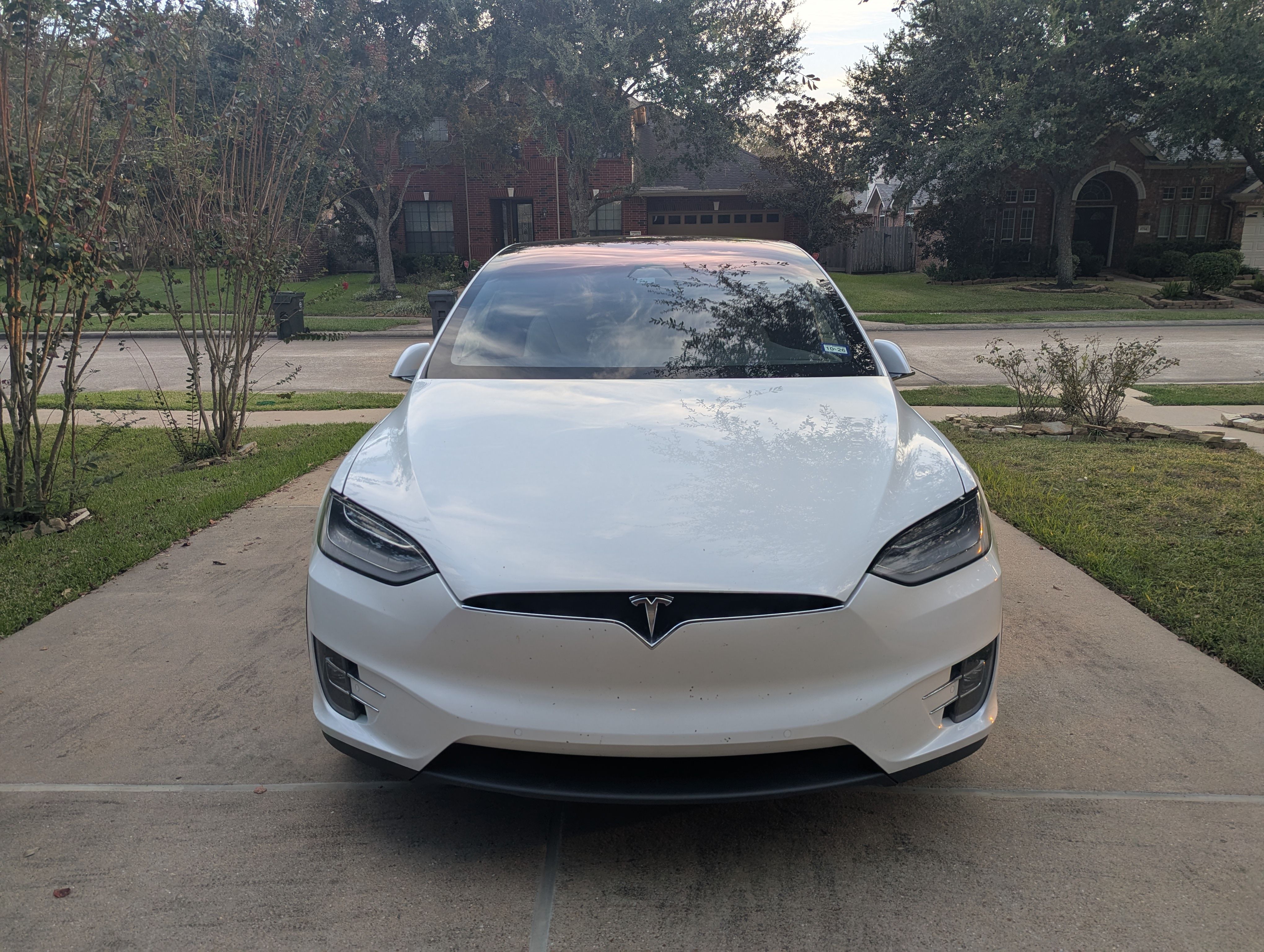 Used 2021 Tesla Model X Long Range AWD/4WD image 1