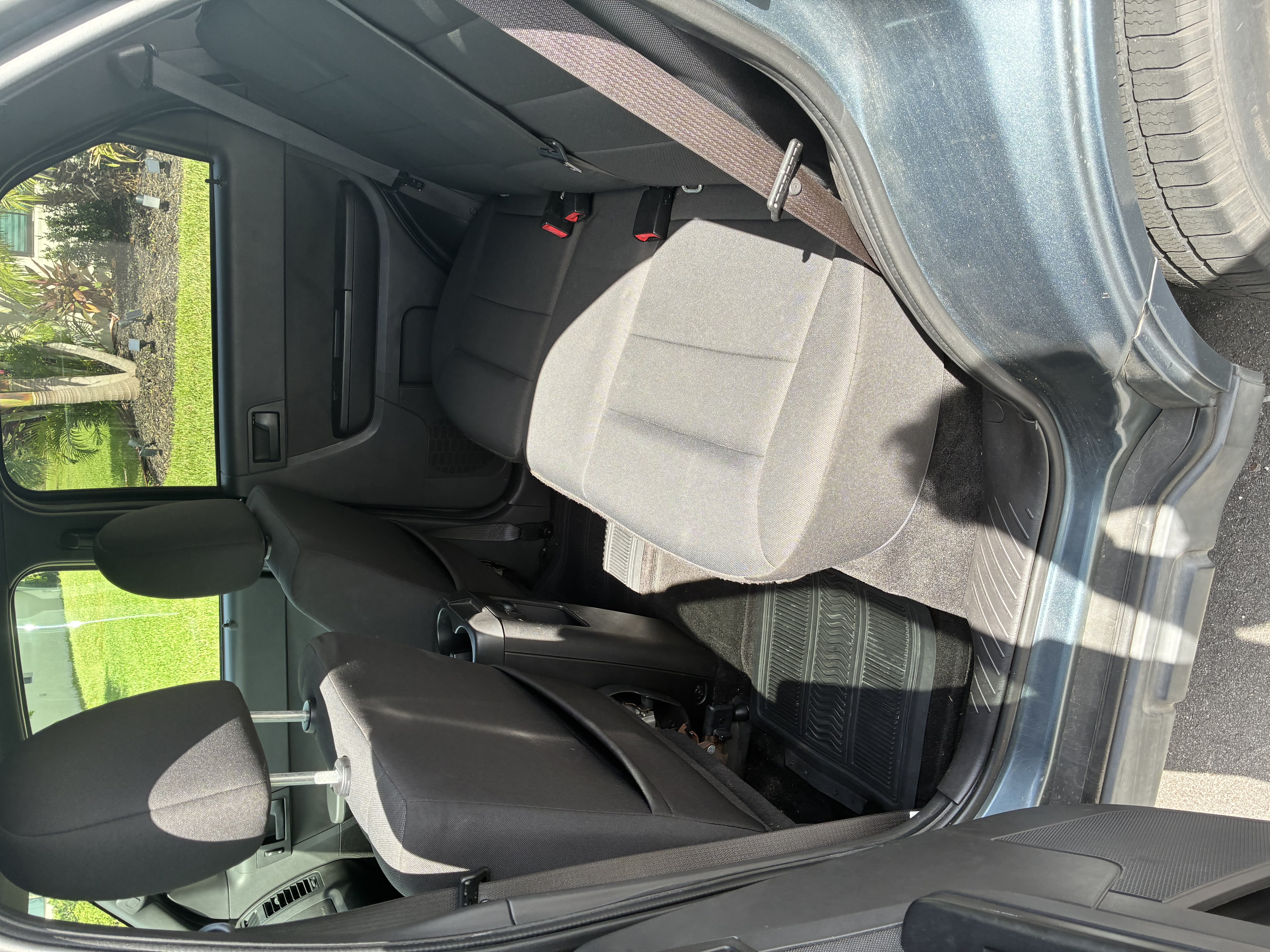 Used 2010 Ford Escape XLT AWD/4WD image 9
