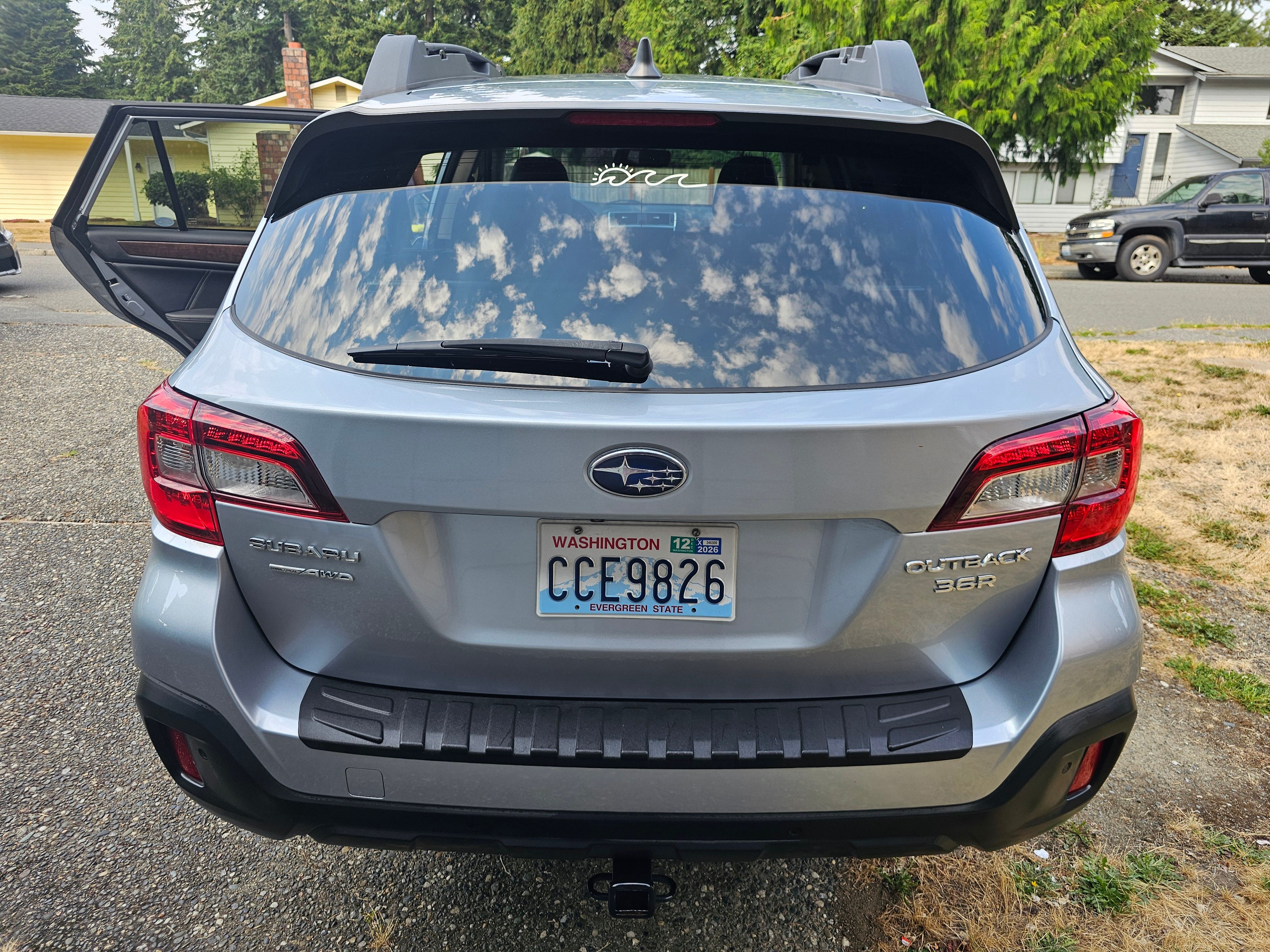 Used 2018 Subaru Outback 3.6R Limited AWD/4WD image 4