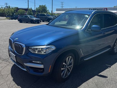 Used 2019 BMW X3 xDrive30i w/ Convenience Package AWD/4WD image 2