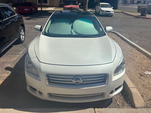 Used 2014 Nissan Maxima 3.5 SV w/ Premium Package FWD image 7