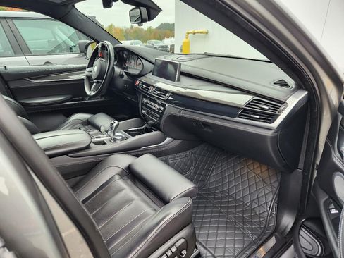 Used 2016 BMW X6 M image 2