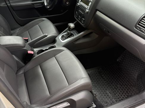 Used 2006 Volkswagen Jetta TDI image 12