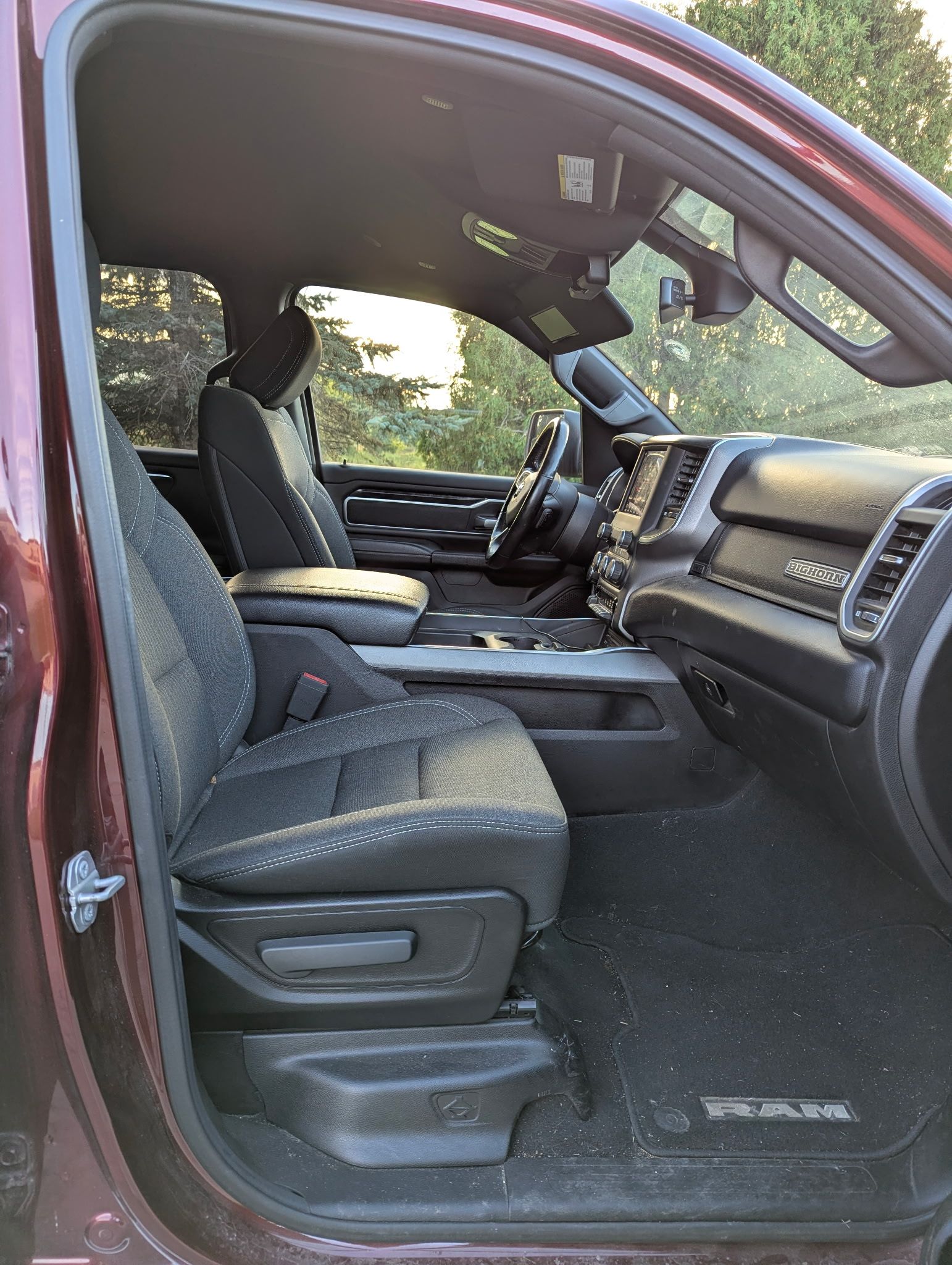 Used 2019 RAM 1500 Big Horn AWD/4WD image 8