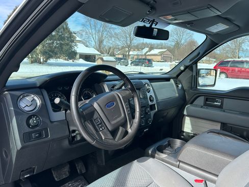 Used 2013 Ford F150 XLT w/ Luxury Equipment Group image 8