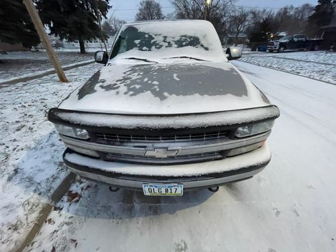 Used 2000 Chevrolet Silverado 1500 LT w/ Off-Road Chassis Pkg image 1