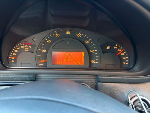 Used 2003 Mercedes-Benz C 230 Sedan image 13