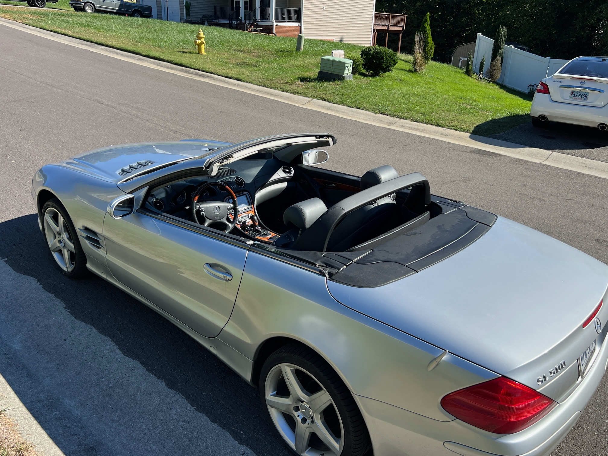 Used 2004 Mercedes-Benz SL 500 image 8
