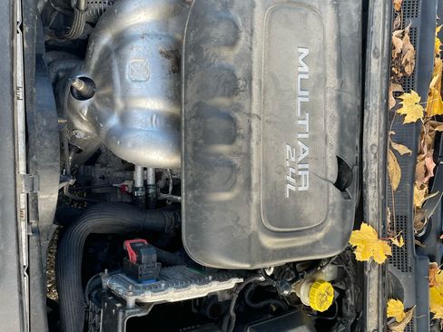 Used 2014 Dodge Dart SXT image 8