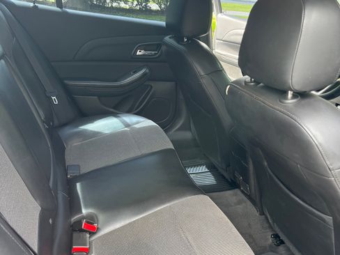 Used 2015 Chevrolet Malibu LT FWD image 21