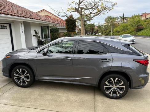 Used 2017 Lexus RX 350 FWD w/ Premium Package image 8