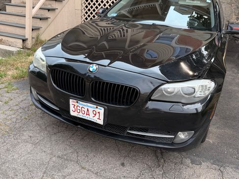 Used 2013 BMW 528i xDrive Sedan AWD/4WD image 1