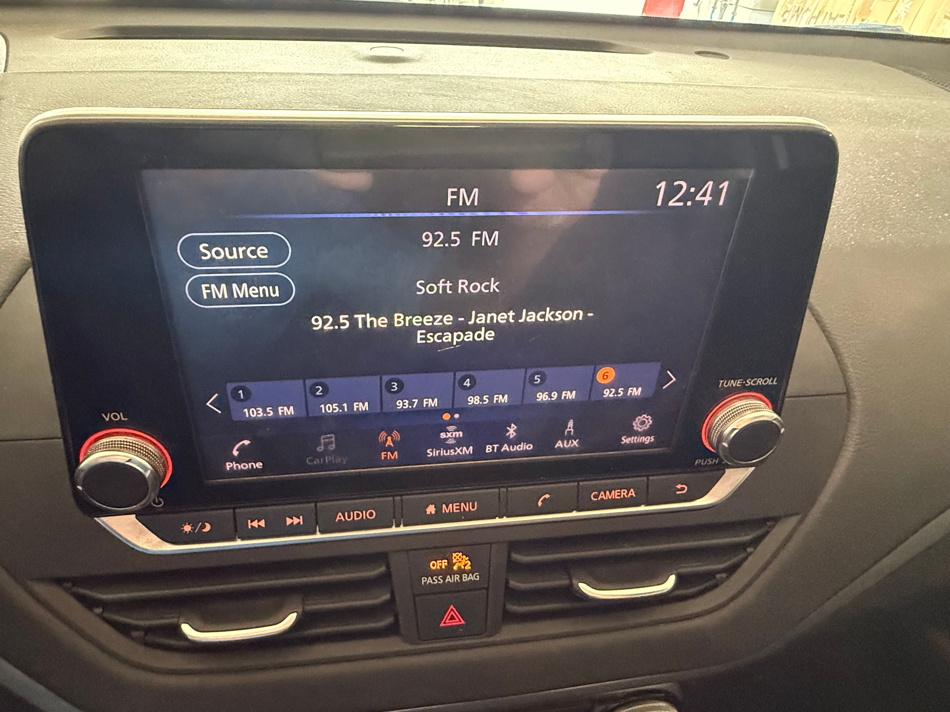 Used 2020 Nissan Altima 2.5 S FWD image 9