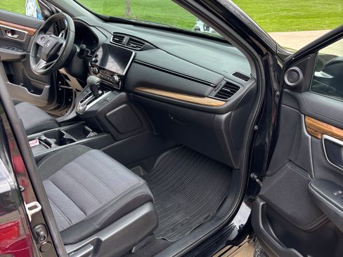 Used 2018 Honda CR-V EX image 12