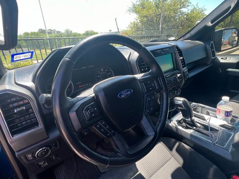 Used 2017 Ford F150 XLT w/ Equipment Group 302A Luxury image 18