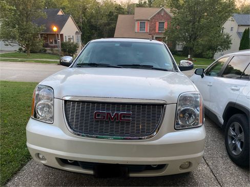 Used 2012 GMC Yukon SLT image 9