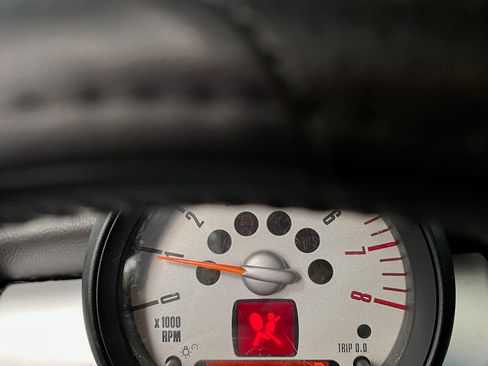 Used 2012 MINI Cooper Hardtop image 4