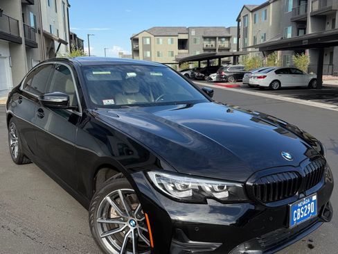 Used 2019 BMW 330i xDrive 330i xDrive Sedan 4D w/ Driving Assistance Package image 28