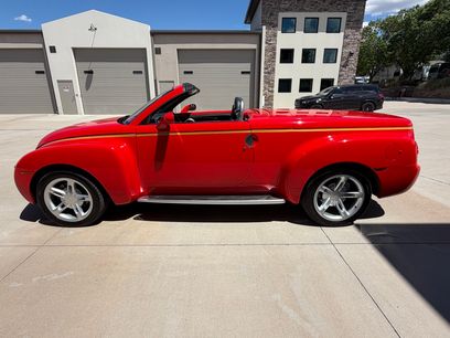 Used 2004 Chevrolet SSR w/ Preferred Equipment Group