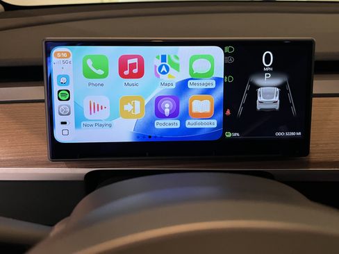 Used 2023 Tesla Model Y Performance image 12