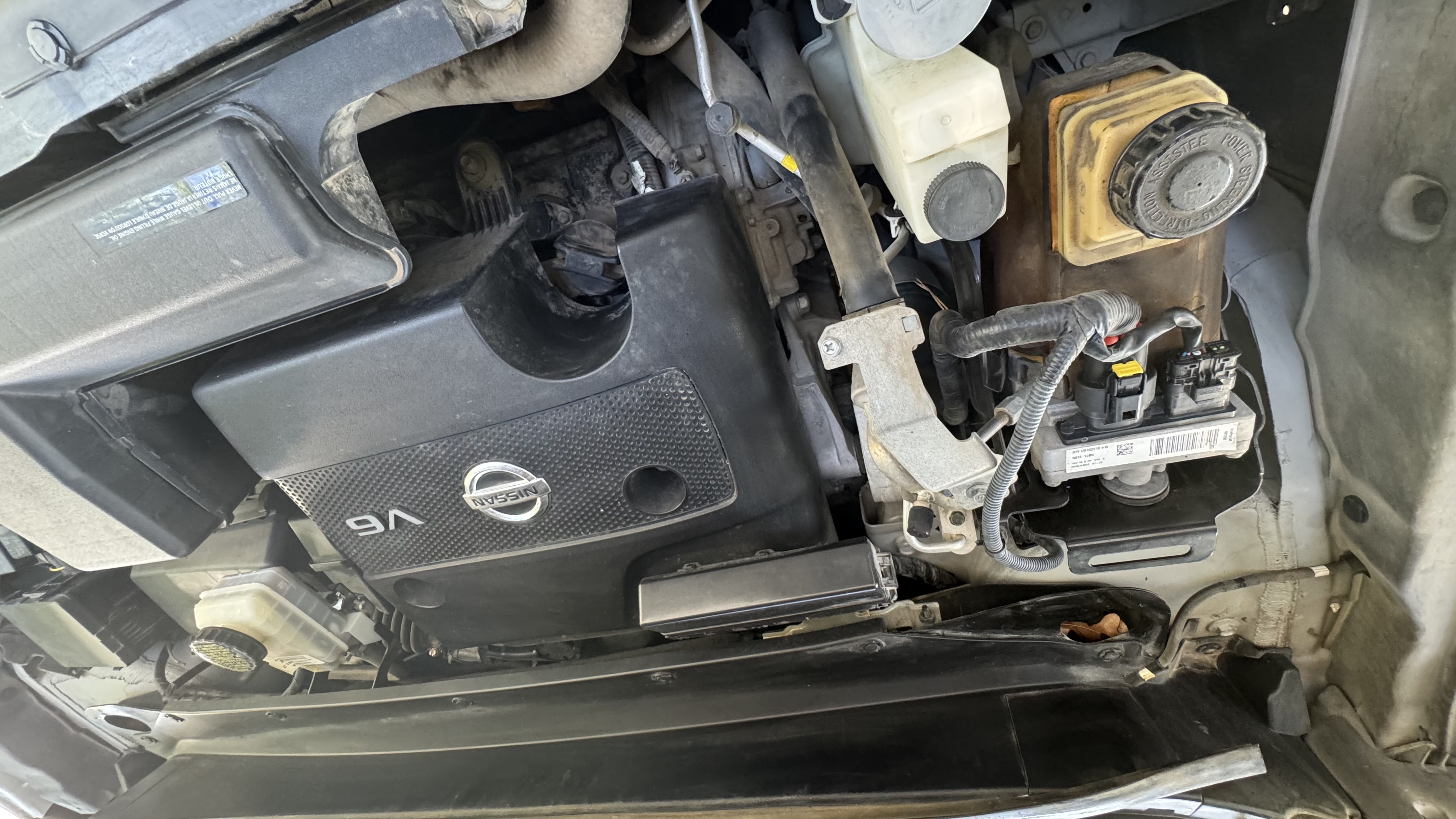 Used 2015 Nissan Pathfinder S FWD image 16