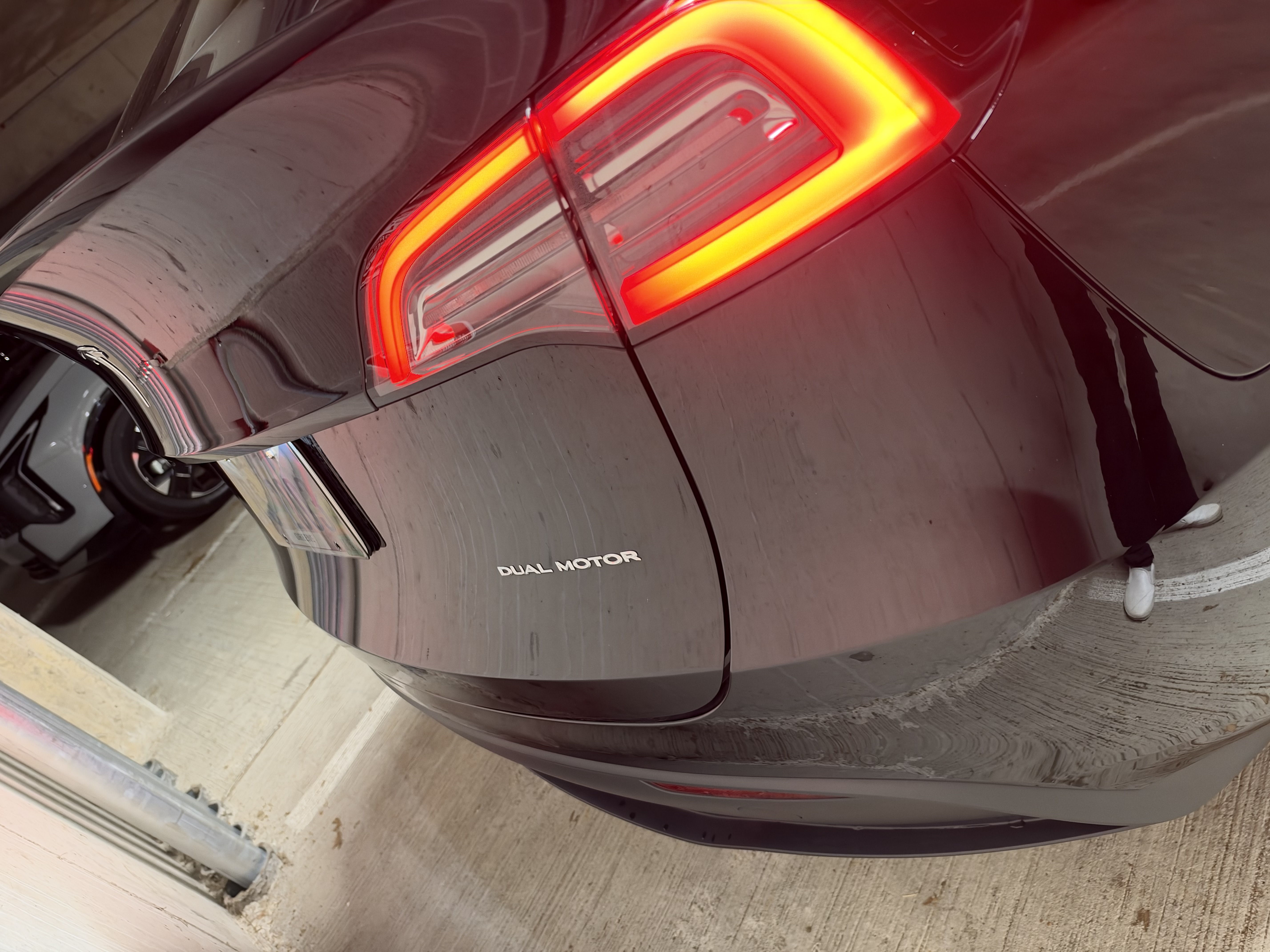Used 2021 Tesla Model Y Long Range AWD/4WD image 12