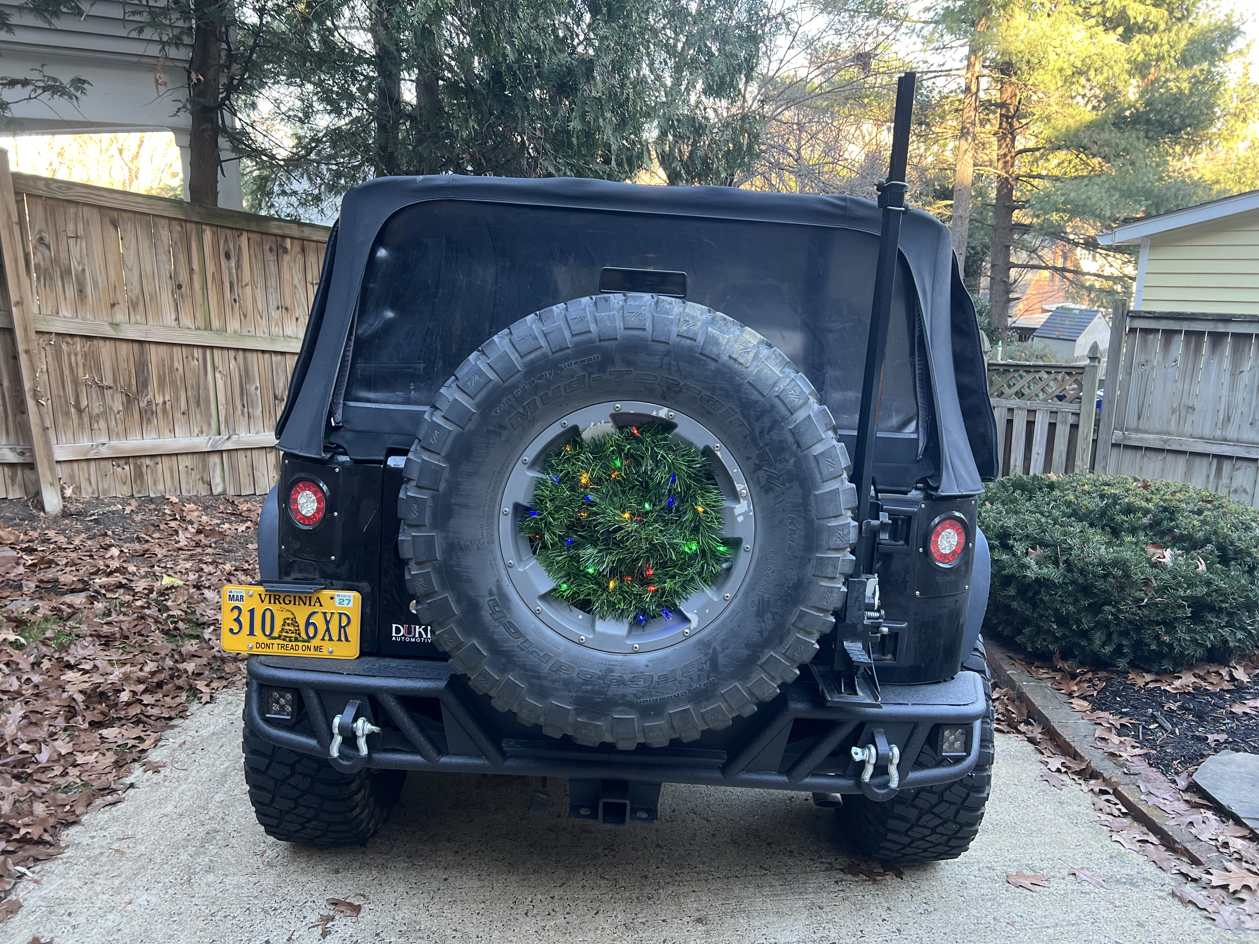 Used 2013 Jeep Wrangler Sport w/ Connectivity Group AWD/4WD image 6