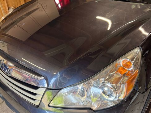 Used 2011 Subaru Outback 2.5i Premium image 15