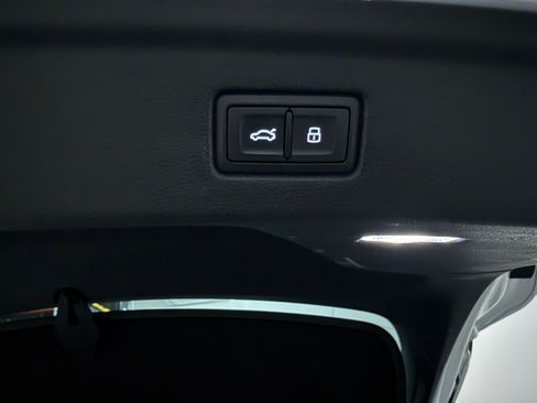 Used 2021 Audi A5 2.0T Premium Plus w/ Premium Plus image 31