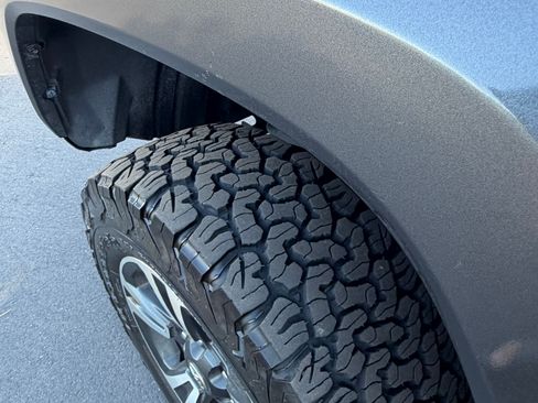 Used 2016 Toyota Tacoma TRD Sport w/ Towing Package AWD/4WD image 28