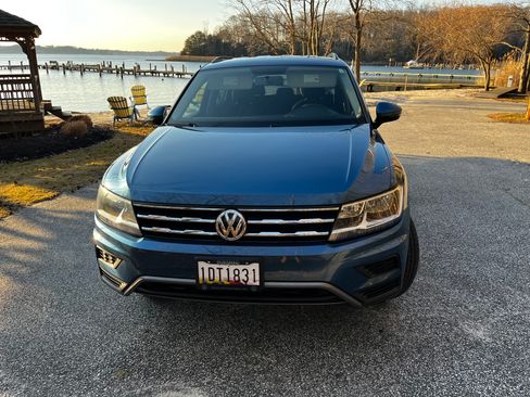 Used 2019 Volkswagen Tiguan S w/ Driver Assistance Package image 2
