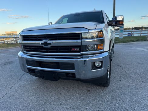 Used 2016 Chevrolet Silverado 2500 LTZ image 19