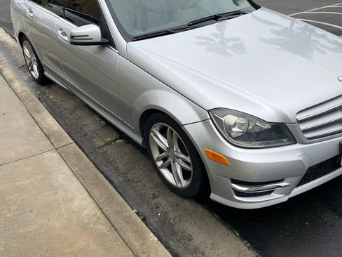 Used 2013 Mercedes-Benz C 250 Sedan image 6