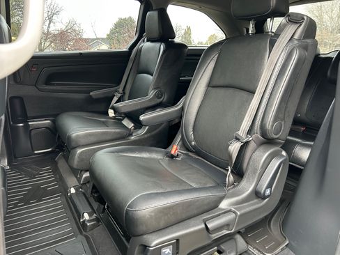 Used 2021 Honda Odyssey EX-L image 12