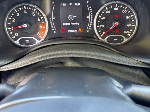 Used 2018 Jeep Renegade Sport w/ Power & Air Group AWD/4WD image 16