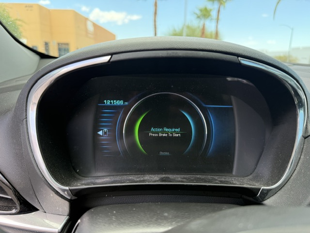 Used 2017 Chevrolet Volt Premier w/ Driver Confidence II Package FWD image 8