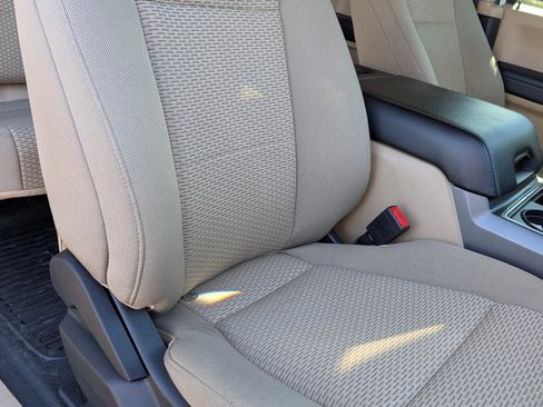 Used 2021 Ford F250 XLT w/ XLT Premium Package image 8