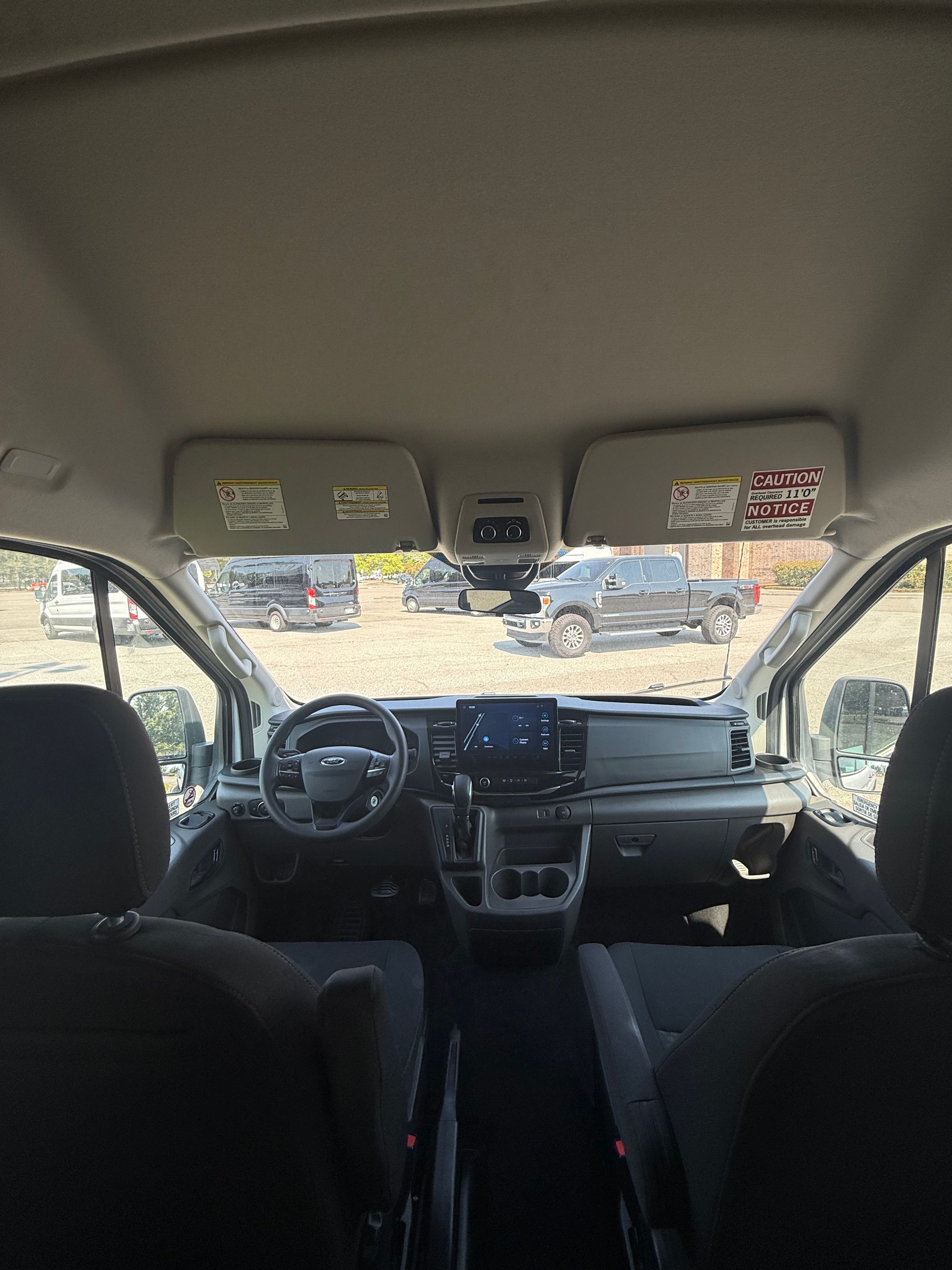 Used 2023 Ford Transit 350 XLT RWD image 12