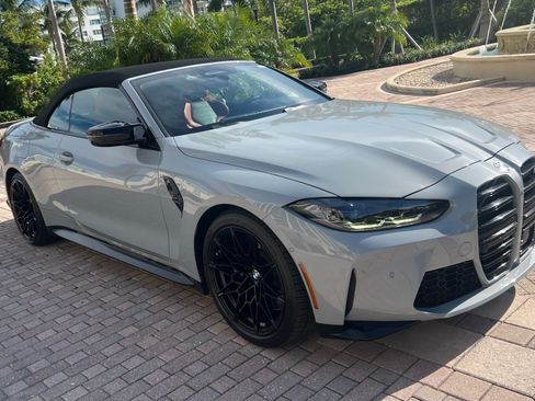 Used 2022 BMW M4 xDrive Competition AWD/4WD image 4