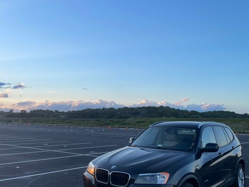 Used 2013 BMW X3 xDrive28i AWD/4WD image 1