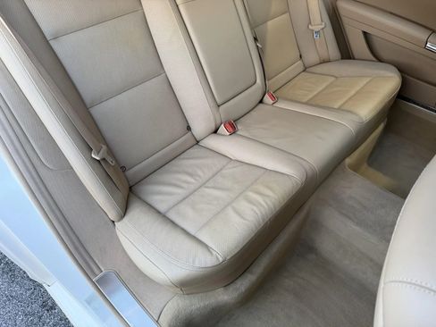 Used 2011 Mercedes-Benz S 550 image 21