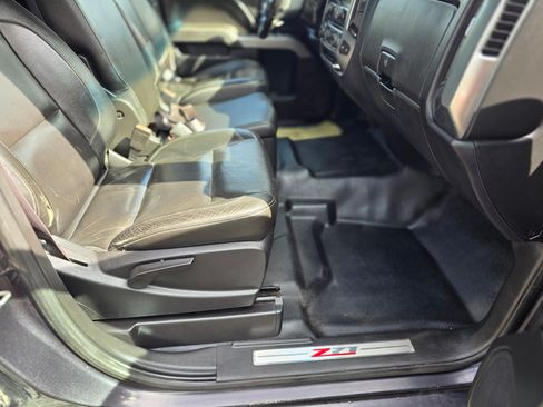 Used 2015 Chevrolet Silverado 3500 LT w/ LT Convenience Package image 5