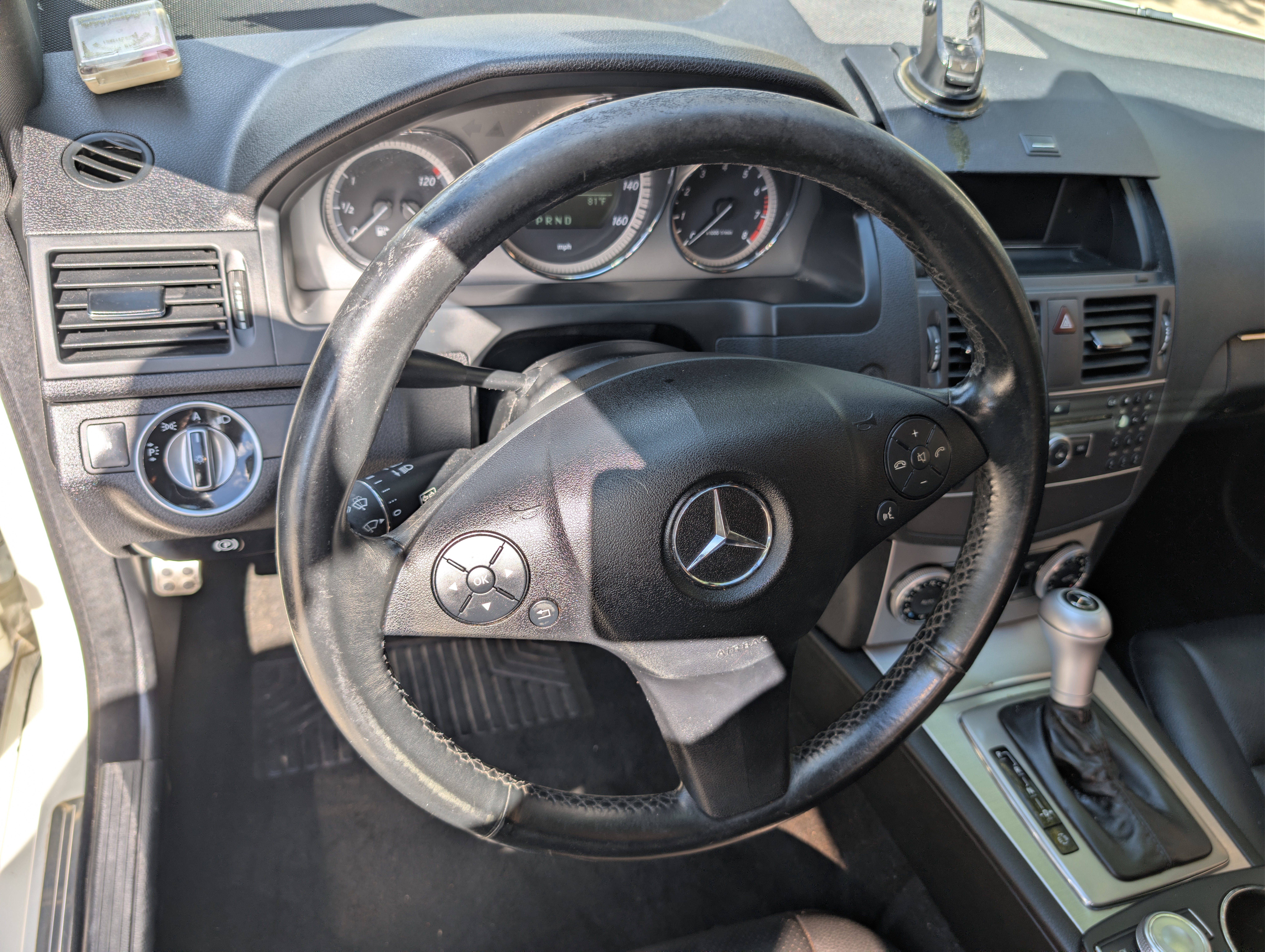 Used 2011 Mercedes-Benz C 300 Sedan image 10